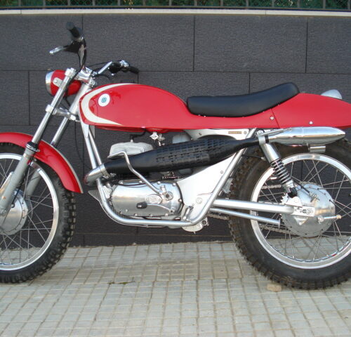 OSSA ENDURO 250 RESTAURADA. MOD 25