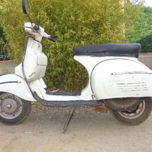 Vespa 160 GT B-600