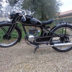 LUBE 125 1 SERIE RESTAURADA.