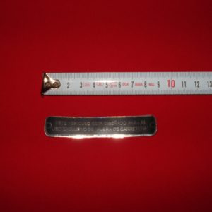 ADHESIVO. "ESTE VEHICULO ESTA DISEÑADO PARA EL USO FUERA DE CARR