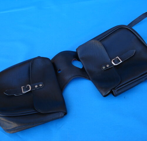 ALFORJAS MOTO MONTAÑA, AGUJERO EN UN LADO.