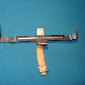 ANCLAJE PORTA SPRAY PINCHAZOS/EXTINTOR DE 20 CM LARGO.