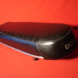 ASIENTO DUCATI 49 REF 33