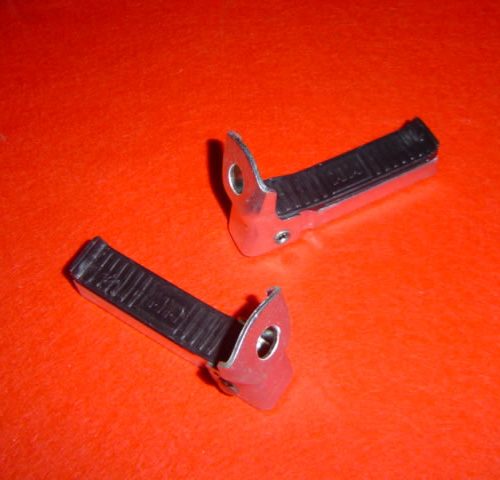 ESTRIBERAS UNIVERSALES