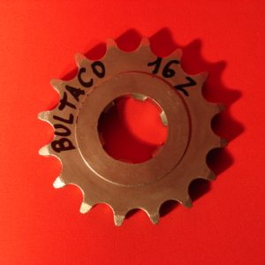 PIÑON BULTACO 16 DIENTES