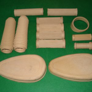 GOMAS PEUGEOT 125 COLOR CREMA