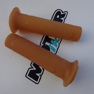 PUÑOS STANDAR CREMA DE GOMA BLANDA