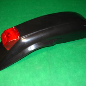 GUARDABARROS NEGRO ENDURO TRASERO CON PILOTO, REF 733