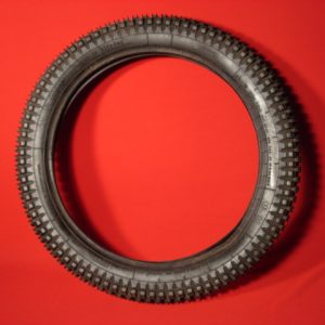 NEUMATICO PIRELLI 2.50 X 15 MONTESA COTA 25 DELANTERO