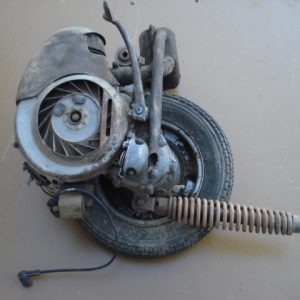 MOTOR VESPA 04M 1883.. AGARRADO