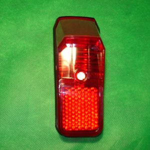 PILOTO TRASERO DERBI, VESPINO, ETC...