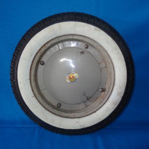 RUEDA LAMBRETTA NEUMÁTICO NUEVO