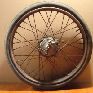 RUEDA MOTO GUZZI CARDELLINO DELANTERA 2 1/4 20 REF RU 45