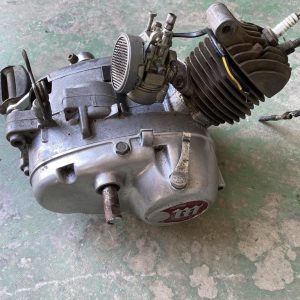 Motor Mini Montesa 49, num 27M-10084 con carburador