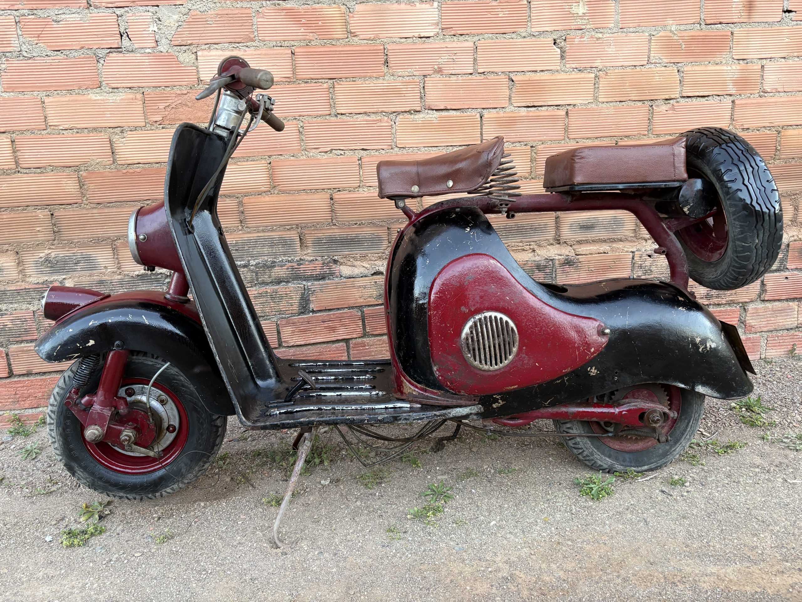 Moto Scooter IRUÑA 125 - Imagen 8